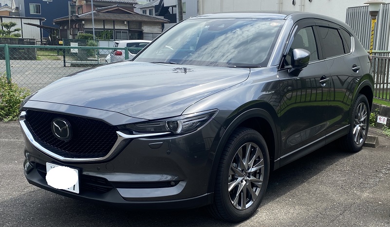 CX-5納車後、５ヶ月で釘を踏んでパンクしました。